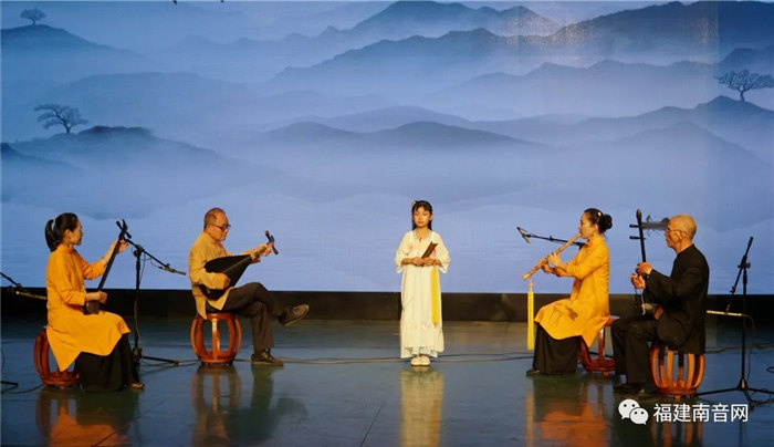 厦门欧厝南音泥土计划 孩童辛苦排练 唱响古韵南音